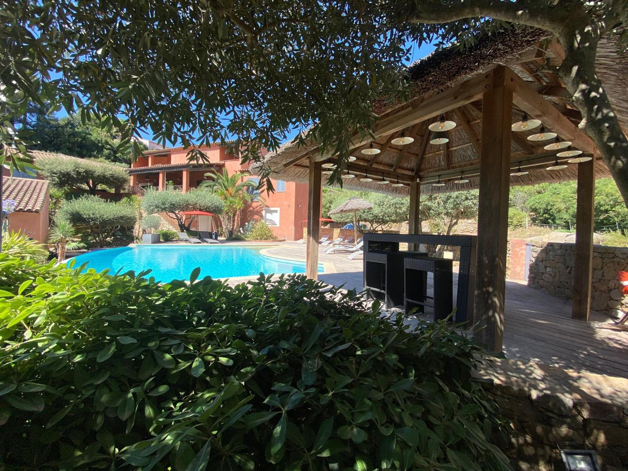 La Maison Du Castellet Ле-Кастелле Екстер'єр фото