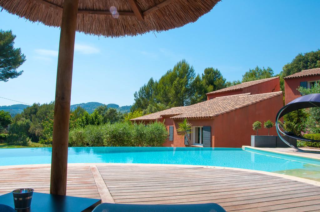 La Maison Du Castellet Ле-Кастелле Екстер'єр фото